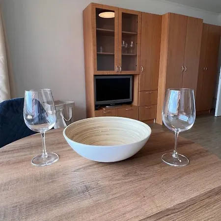 B515 Schoene Und Einladende In Schoener Umgebung Apartment *
